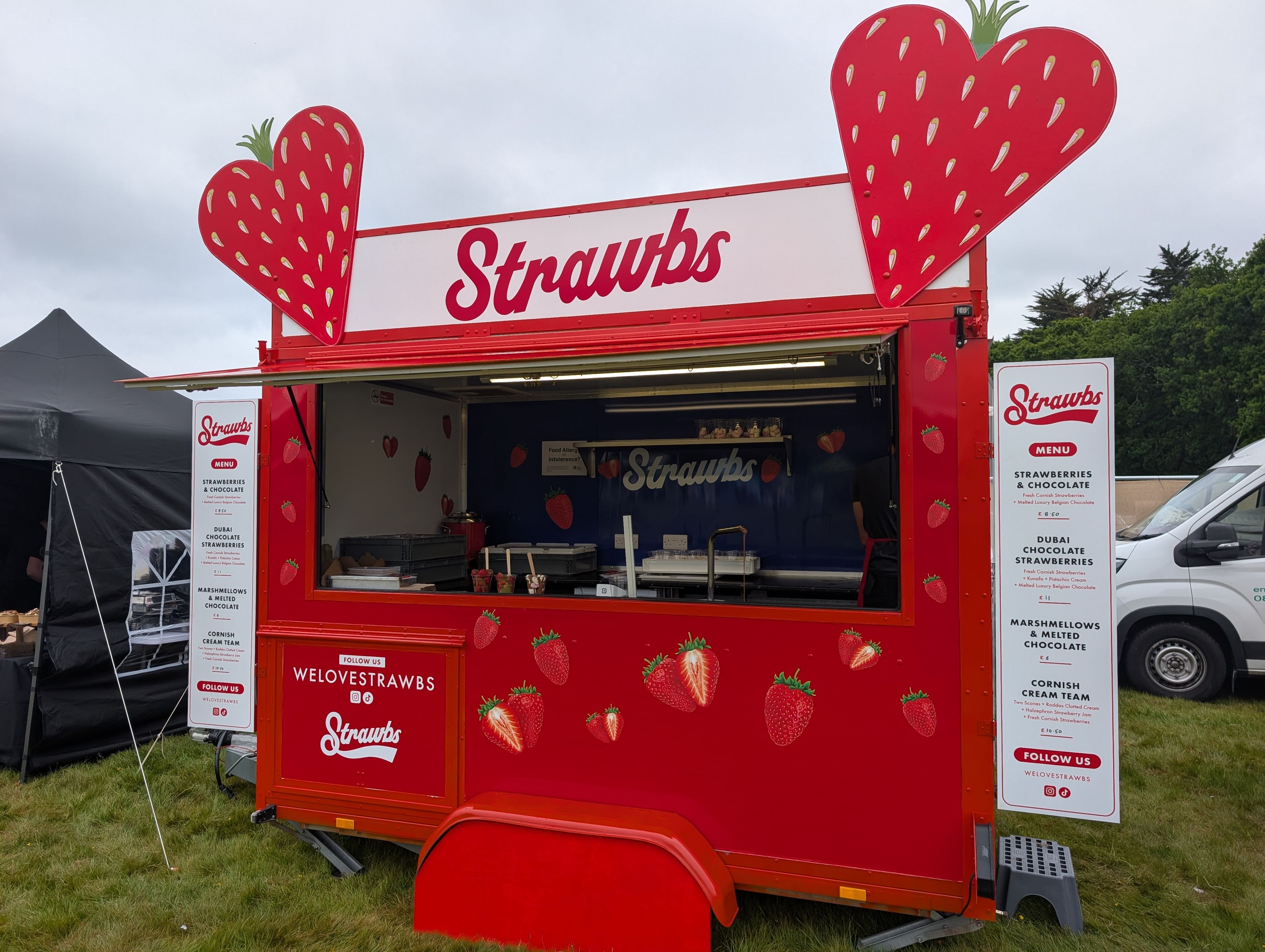 STRAWBS