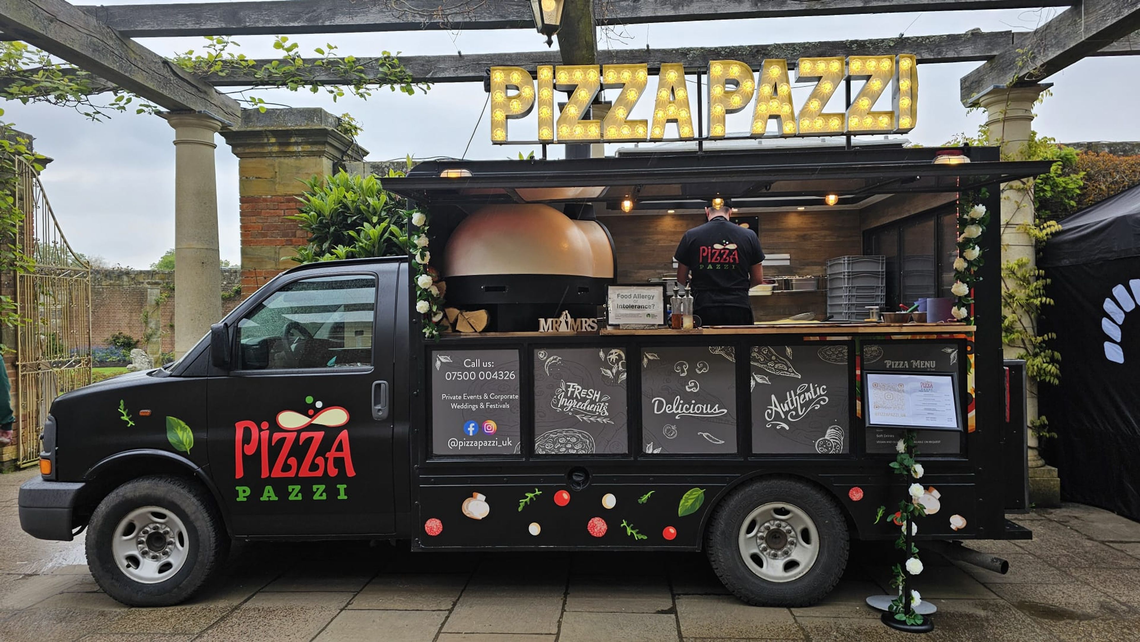 Pizza Pazzi