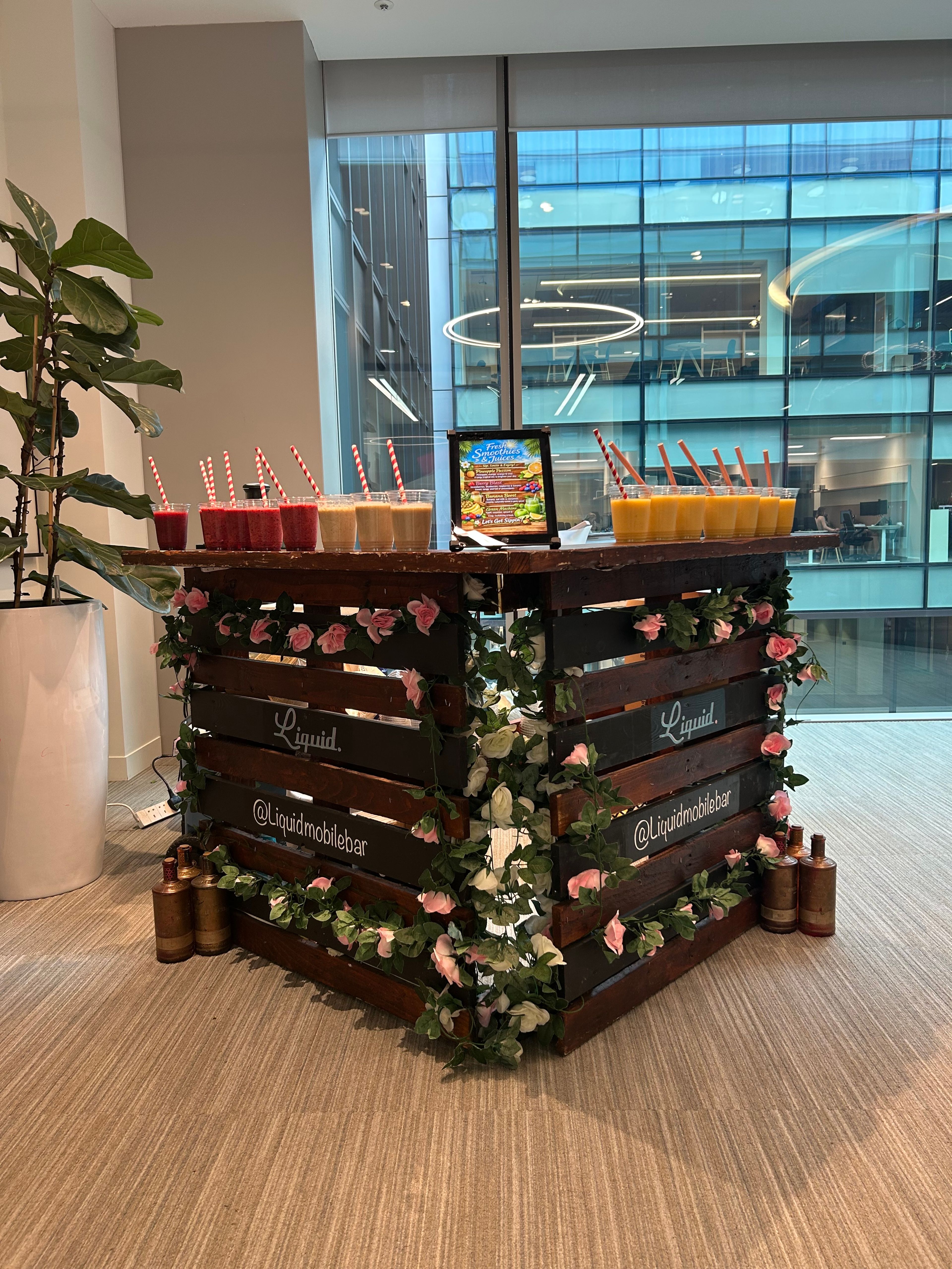 Liquid Mobile Bar